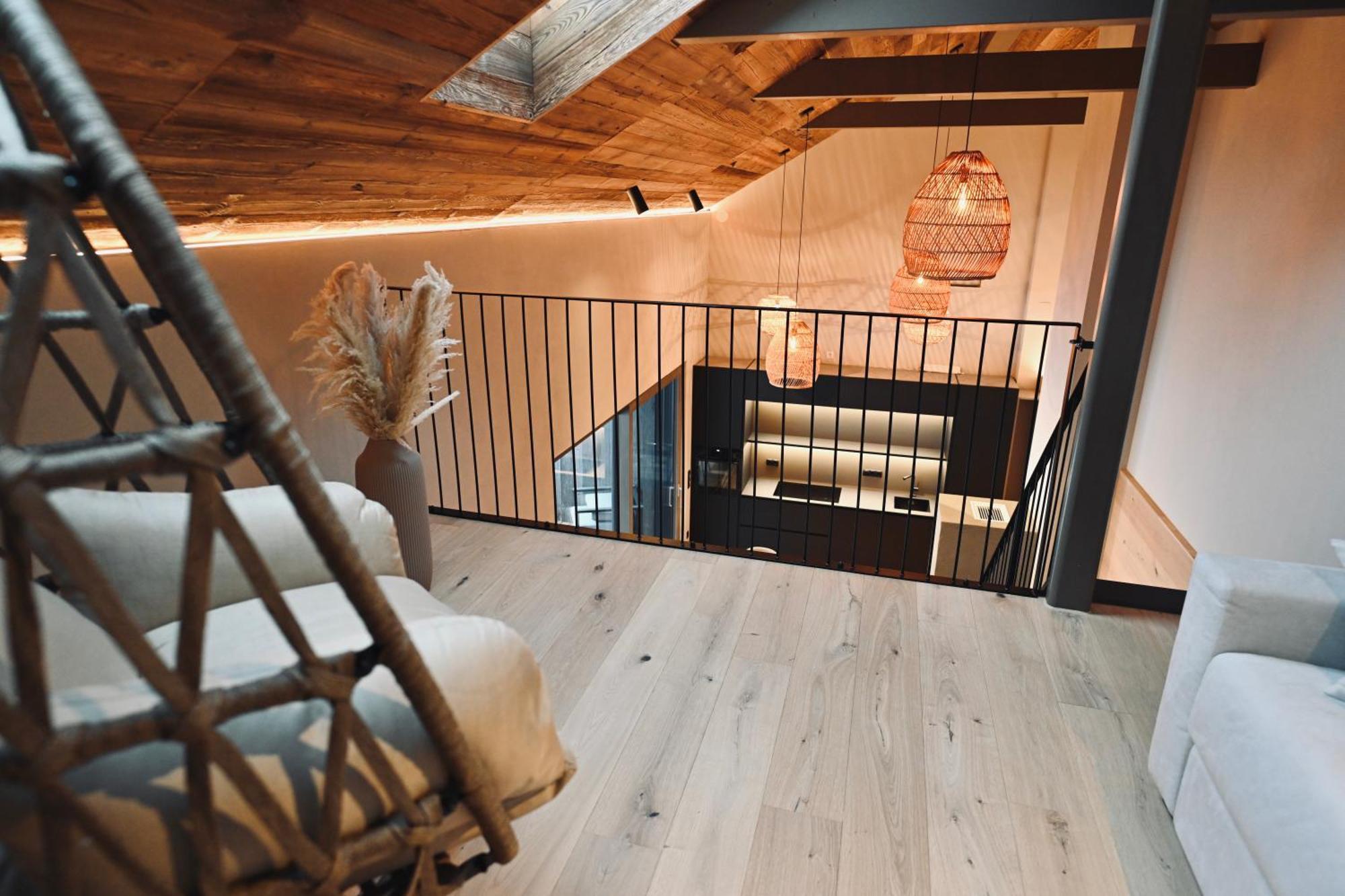 Aloha Suites - Alpin Lodge Haus Хаус им Енщал Екстериор снимка